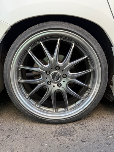20インチアルミホイール 4本セットタイヤ付き VOLTEC バリ山 中古品