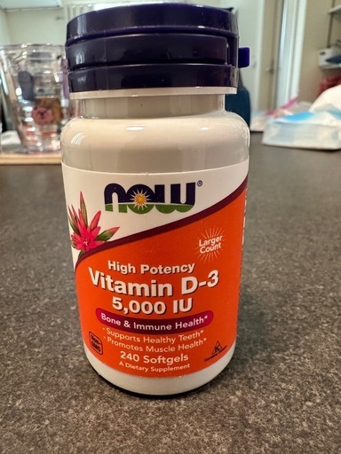 食品 NOW Vitamin D-3 5000 IU 240 Softgels