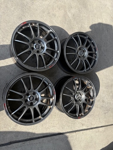エンケイ　17インチアルミホイール　GTC01