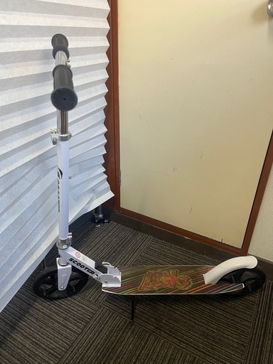 キックボード SCOOTER 折りたたみ式 8歳以上対応 子供用 ブラックホイール
