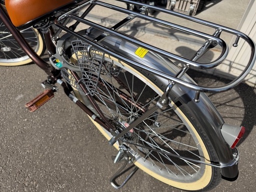(EE) DCM 2024年購入 Attivo シティサイクル 22インチ 低床タイプ 自転車 パンクしにくい耐摩耗タイヤ 予備鍵付き 超美品 ①