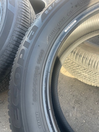 再投稿❗️235/55r18 バリ溝❗️ (ry) 美園のタイヤ、ホイールの中古 