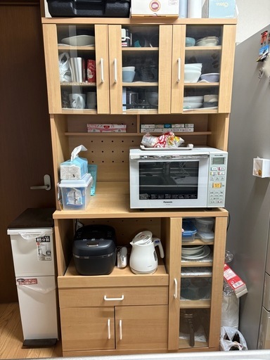 食器棚　　キッチンボード