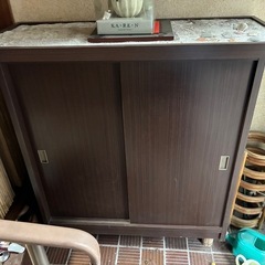下駄箱　シューズボックス　　内部は汚れあり　大阪市淀川区西三国からの出品　24日には廃棄予定 の画像