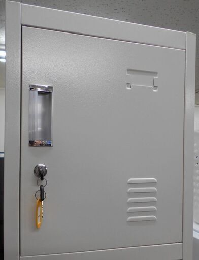♪スチールロッカー スリムタイプ 4人用 オフィス 鍵付 札幌 引取限定②