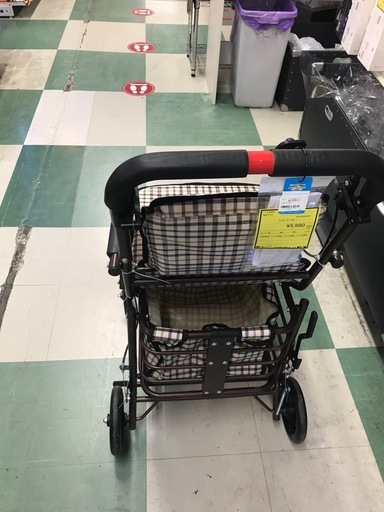 ジャングルジャングル貝塚店　シルバーカー　折りたたみ式　荷物入れ　座れる　貝塚市　泉佐野市　泉南市　阪南市　リサイクルショップ
