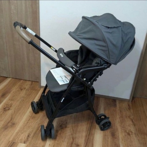 【美品】人気モデル アップリカ カルーン エアー メッシュAB 超軽量