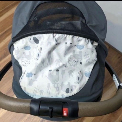 【美品】人気モデル アップリカ カルーン エアー メッシュAB 超軽量