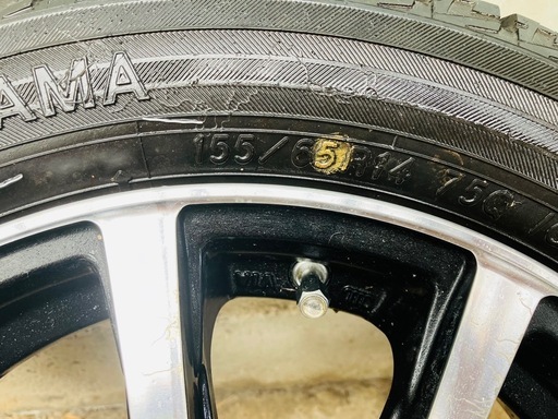 軽自動車　アルミホイール　　スタッドレスタイヤ
