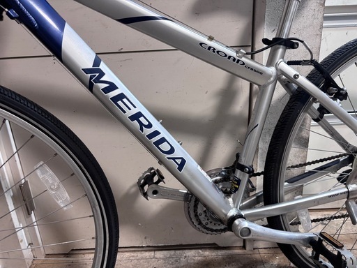 メリダ（MERIDA）のクロスバイク「CROAD CF8500」　サスペンション仕様