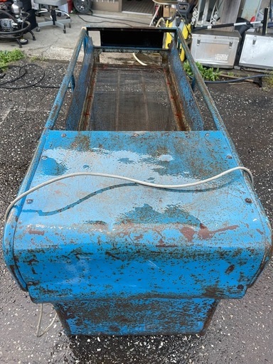 電動ふるい機（筛土機）出品します