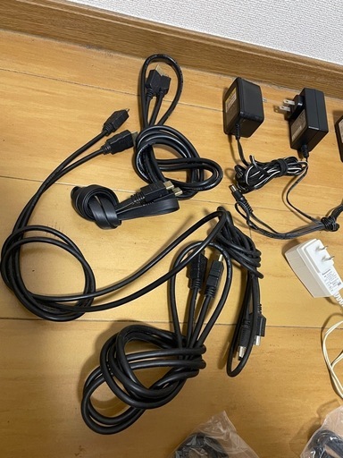 アダプター・ケーブルなどまとめ売り 電源アダプター 電源コード アンテナ線 AVケーブルなど まとめ売り