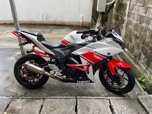 バイク　ヤマハ　yzf r25  pcxと交換可能です。