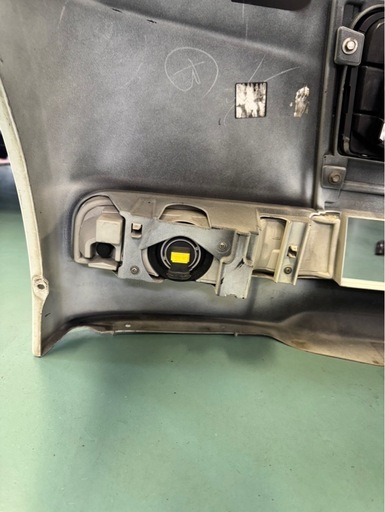 軽傷品　ダイハツ　タントカスタム　L375S L385S 前期 純正フロントバンパー フォグランプ付き