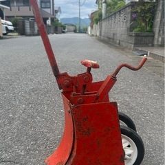 培土器　培土機　畝立て　うねたて　耕運機　耕転機　2輪　パーツ　アタッチメントの画像