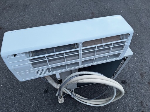 エアコン　2.2kw