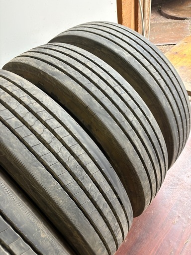 225/80/17.5LT夏ダンロップ6本