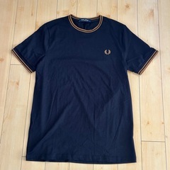 Fre Perryネイビー リブ付き Tシャツ 半袖の画像