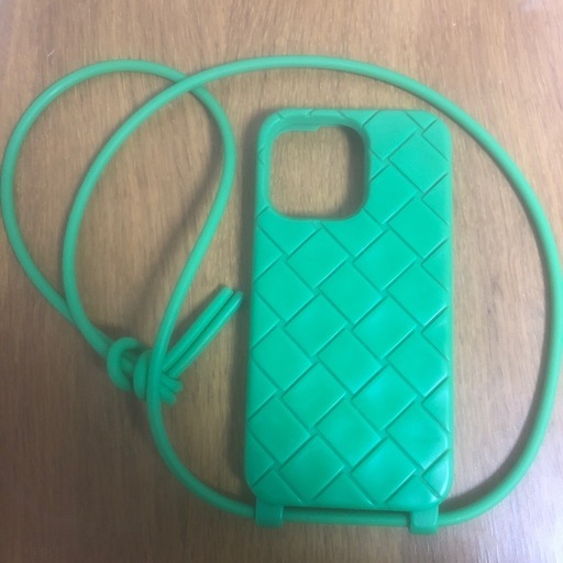 iPhone14プロケース