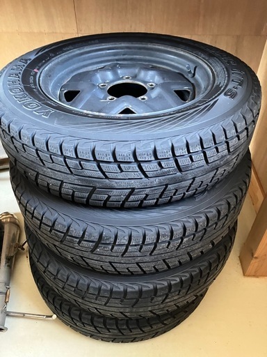 ジムニー　スタッドレス　jb23 jb64 175/80R16