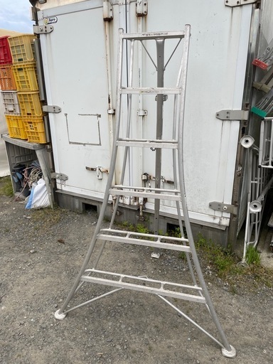 アルミ脚立　6尺　※決まりました