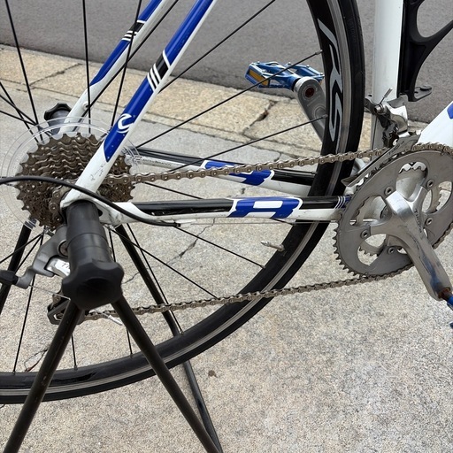 自転車 CANNONDALE  CAAD8