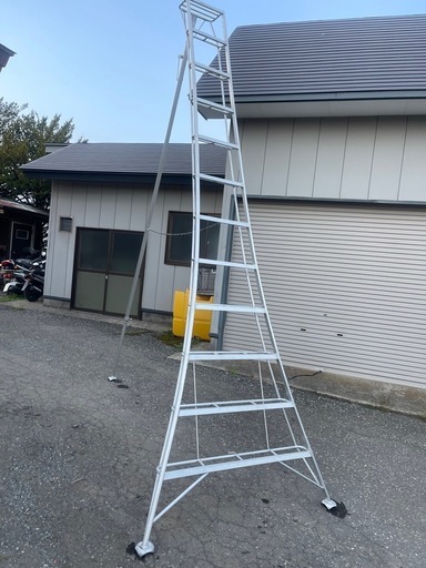 高所作業用はしご・作業台 出品します