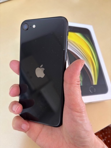 【美品・動作良好】iPhone SE（第2世代） 64GB ブラック SIMフリー  MHGP3J/A  バッテリー87% 初期化済