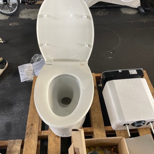 未使用　TOTO トイレ