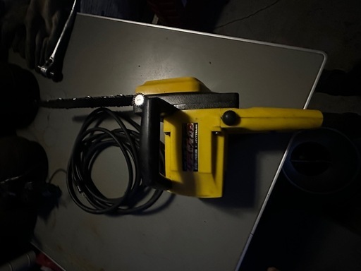 中古チェーンソー 動作品 電動タイプ
