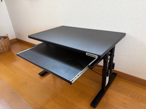 【値下げ】Bauhutte バウヒュッテ 昇降式ローデスク（幅70cm）美品
