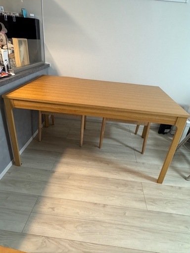 IKEA  ダイニングテーブル　