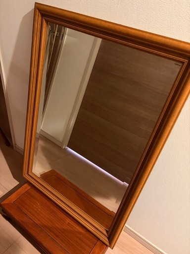 【特大ウォールミラー】アンティーク風　木製フレーム w610×853mm 特大ウォールミラー】アンティーク風木製フレーム w610×853mm (145