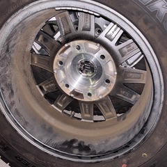 200系ハイエース用　195/80R15　アルミホイルスタッドレスセット の画像