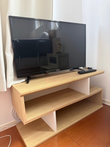 Hisense 32型　ハイビジョン液晶テレビ