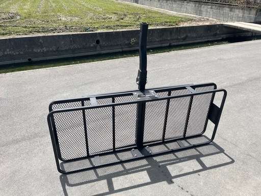 CURTヒッチキャリア　ヒッチカーゴ　500lb 中古品