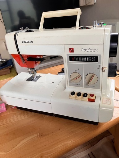 アンティーク品 brother ブラザー ミシンZZ3-B728 (少し片付けしてます