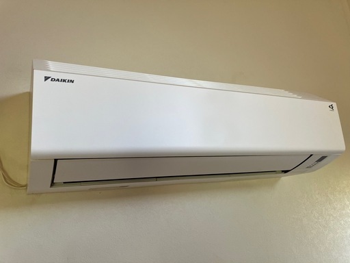 【新品購入から使用1年未満 購入証明書あり】 ダイキン 2024年製 8畳用　エアコン S254ATES-W　