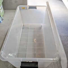 【無料】クリア収納ケースお譲りしますの画像