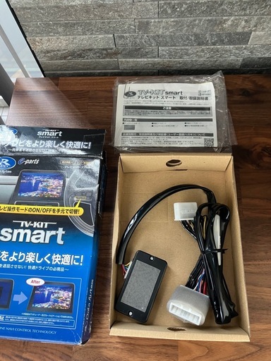 未使用 TV-KIT smart テレビキット 車載ナビ用 箱あり