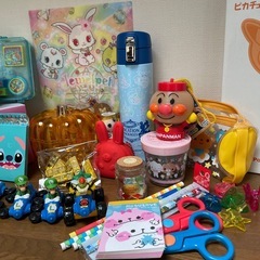 ピカチュウミニホットケーキパン･おもちゃなどの画像