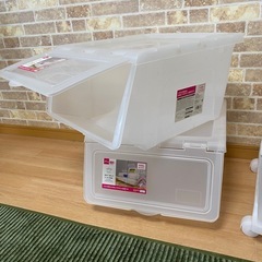 衣装ケースの画像