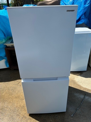 【最終値下2000円引7990円】高年式！しっかり冷えます！早い者勝ち！シャープ2ドア冷蔵庫　2024年