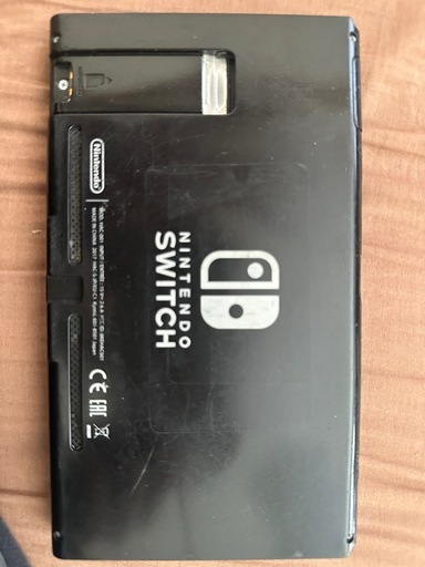 Nintendo Switch本体& 付属のドック