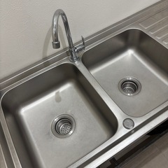 業務用シンクの画像