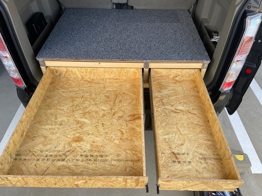 エブリィワゴン　DA64W 荷室引き出し