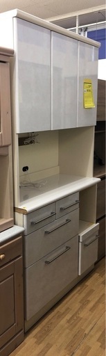 【ドリーム川西店御来店限定】☆ジモティー見たよ♪割引☆ matsudakagu 松田家具 3枚扉食器棚  クリーニング済み 【2125560000042575】