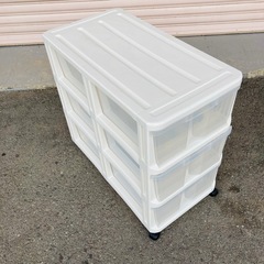 引出し収納ケース　衣類収納　押入れ収納　3段　キャスター付き　テープ跡ありの画像