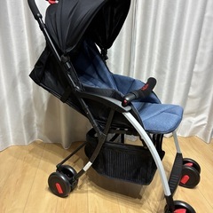 未使用品 familidoo フランスのメーカー  ベビーカーの画像