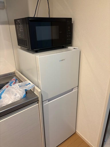 新品冷蔵庫